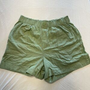 Green Loft Shorts